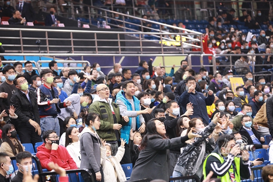 解码AI、赛事、消费融合新三角第六届ECOTIME体育年会在杭州成功举办(图1)